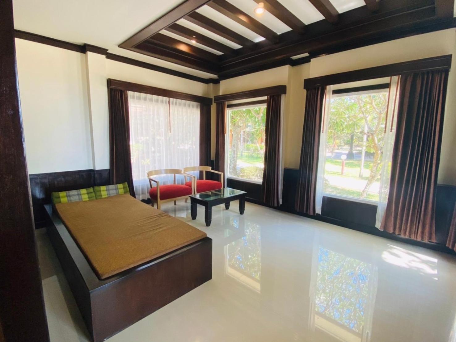 Beach Bungalow At Lanta Resort Ko Lanta Екстериор снимка