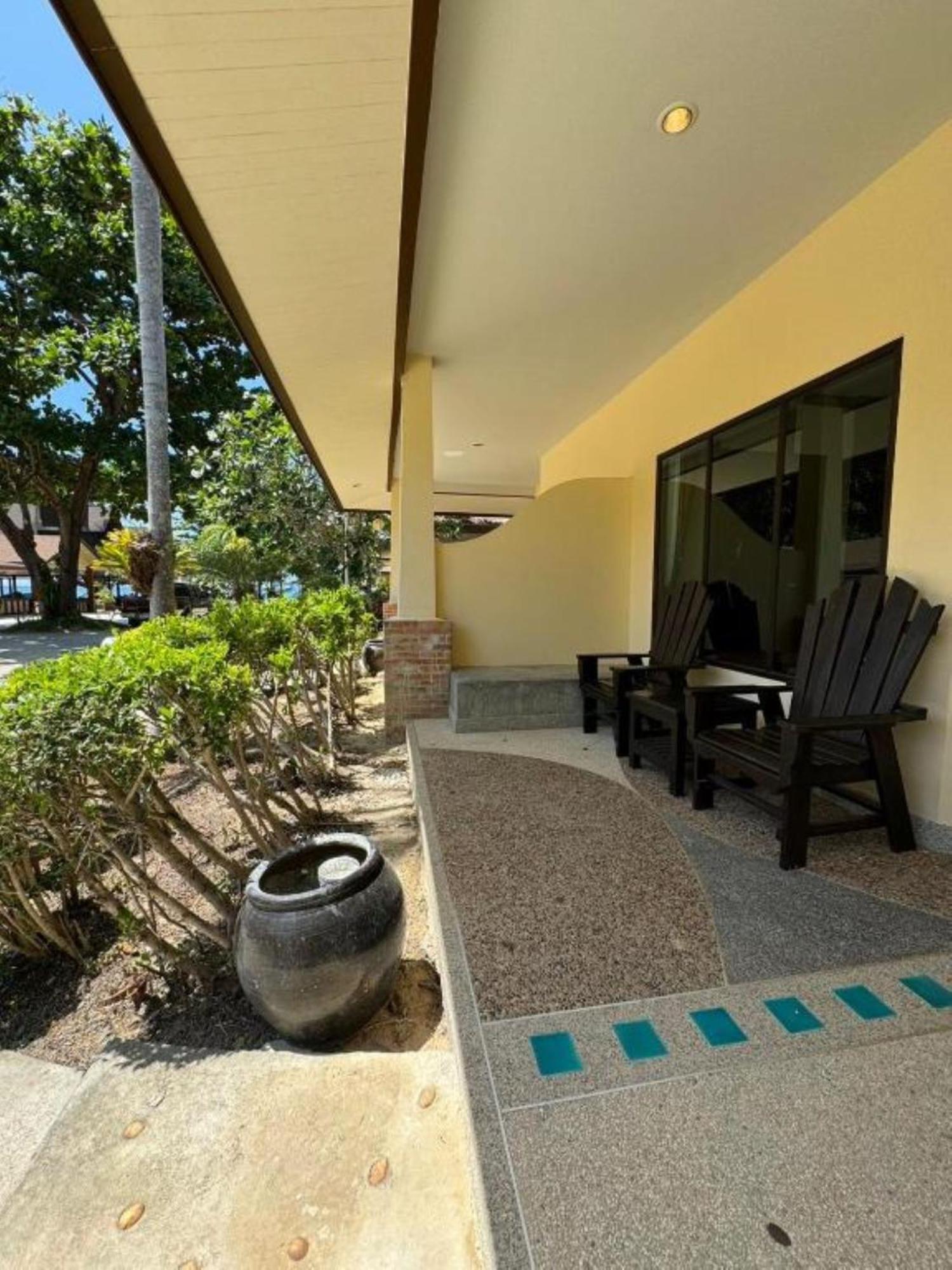 Beach Bungalow At Lanta Resort Ko Lanta Екстериор снимка