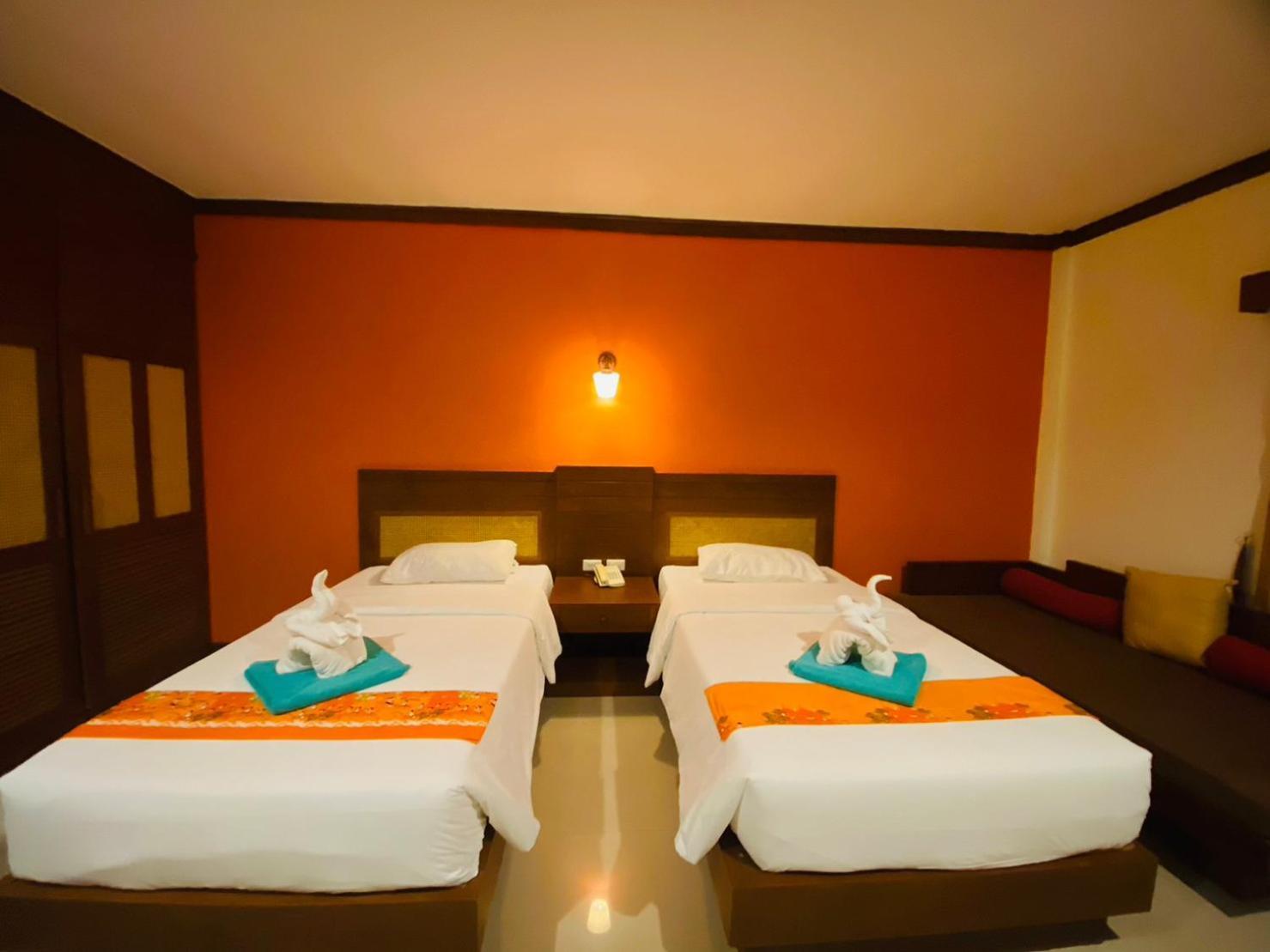 Beach Bungalow At Lanta Resort Ko Lanta Екстериор снимка