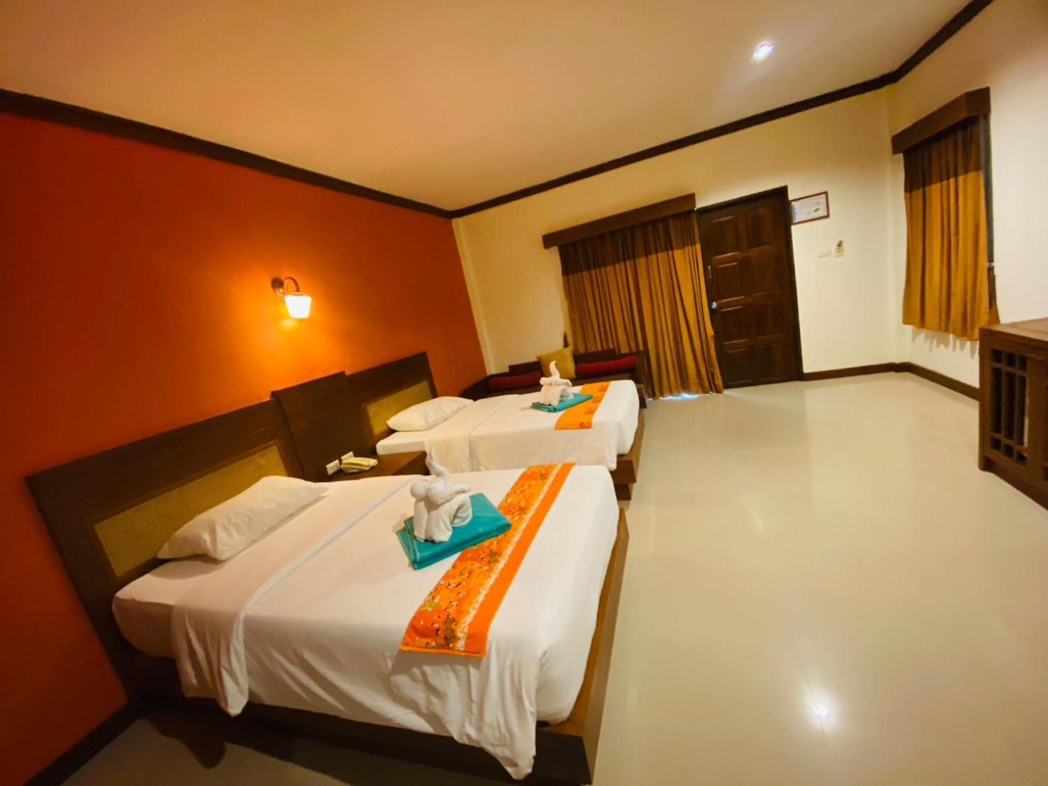 Beach Bungalow At Lanta Resort Ko Lanta Екстериор снимка